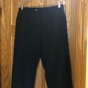 Lululemon crop pants